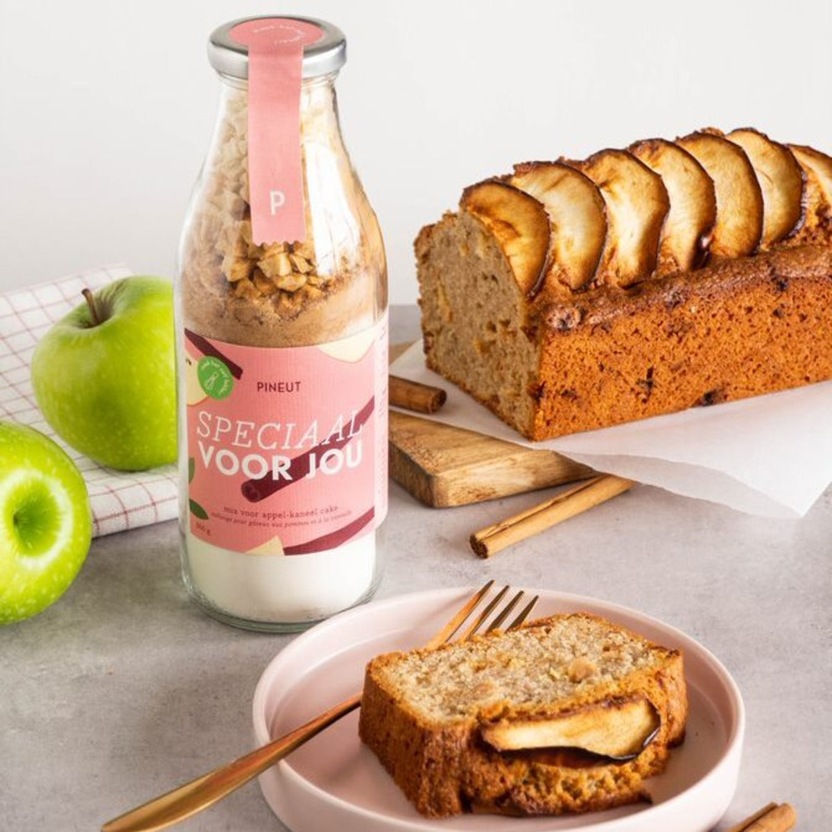 Cake | bottle | Apple-cinnamon - Especially for you
