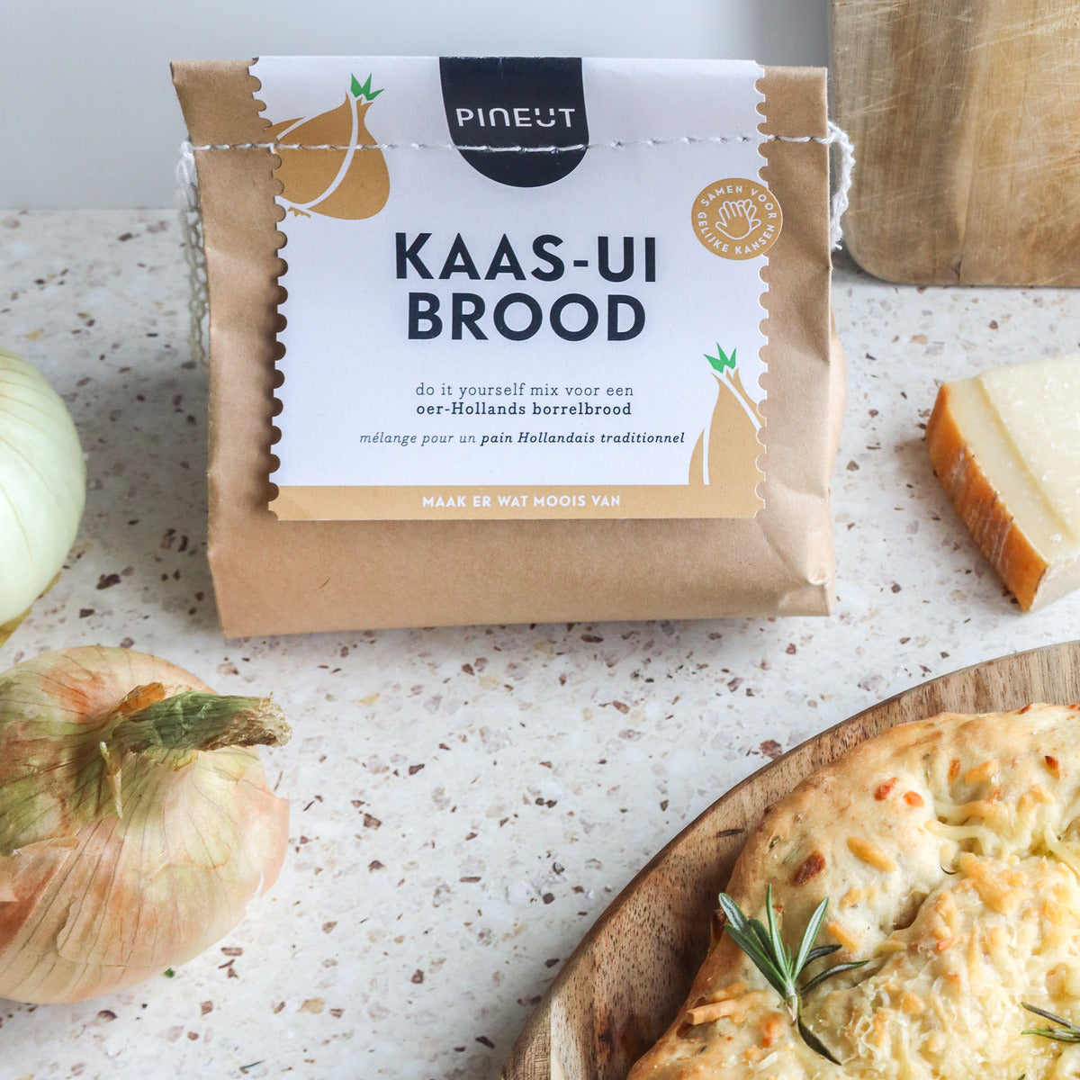 Snack bread | bag | Cheese and onion bread