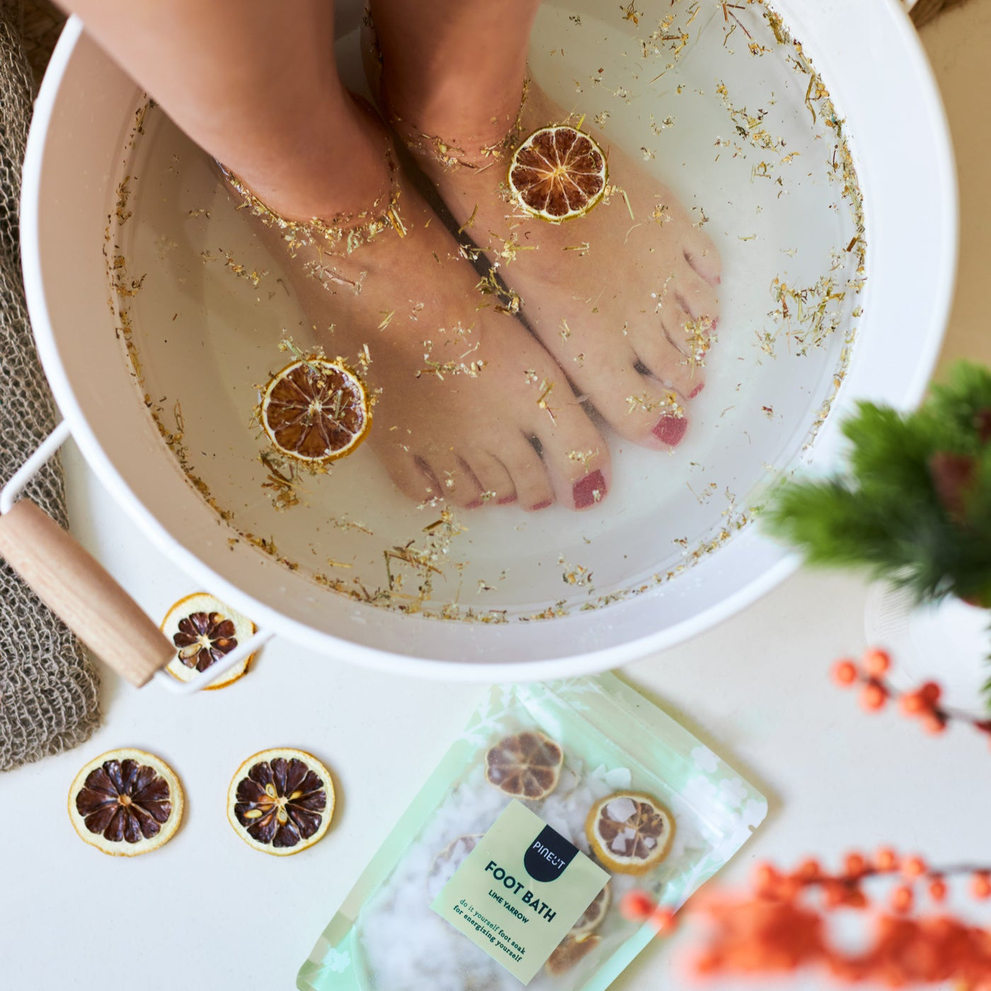 Pineut Brievenbuscadeau Voetjes omhoog! Voetenbadje