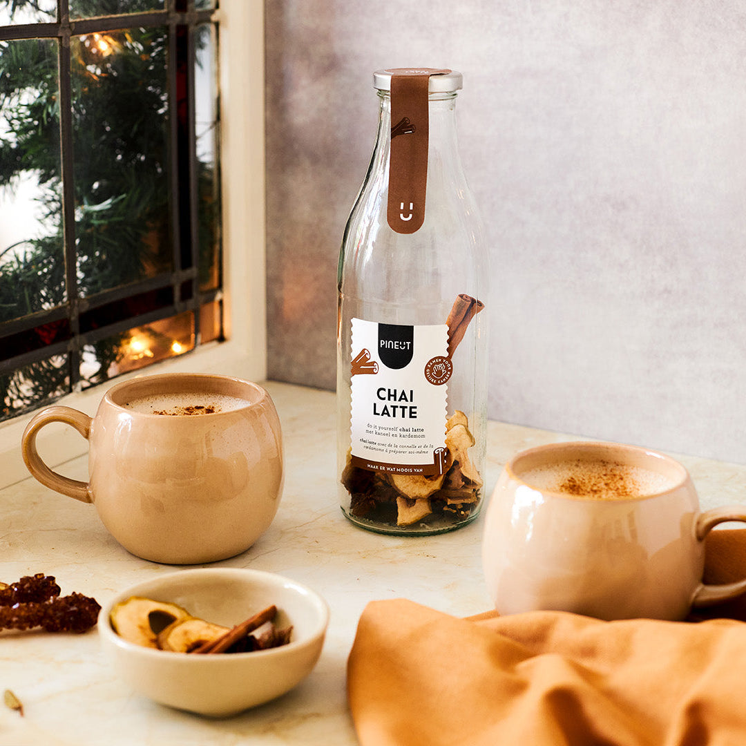 Base pour chai latte BIO | Carafe | Préparation maison épicée & gourmande | Expérience hivernale originale