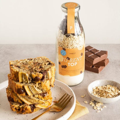 Banana Bread Chocolate | Gift Bottle | DIY Recipe to Combat Food Waste
