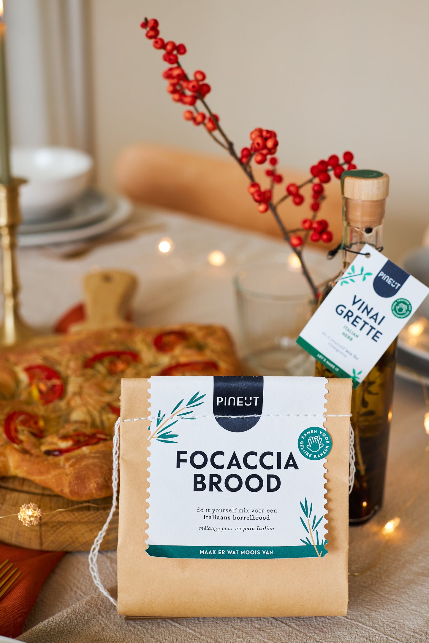 Focaccia Vinaigrette &amp; Snack Board Gift Pack