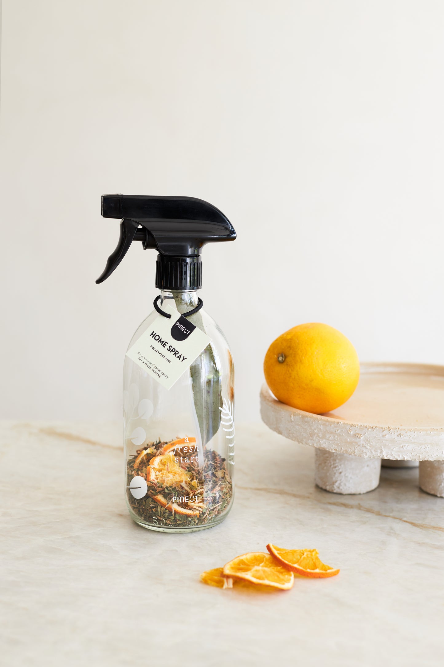 Home Spray | bottle | Eucalyptus Pine | Home Spa | Thuis Wellness | Doos met 8 stuks