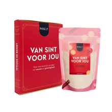 Baking gingerbread nuts | DIY Mix in a letterbox box